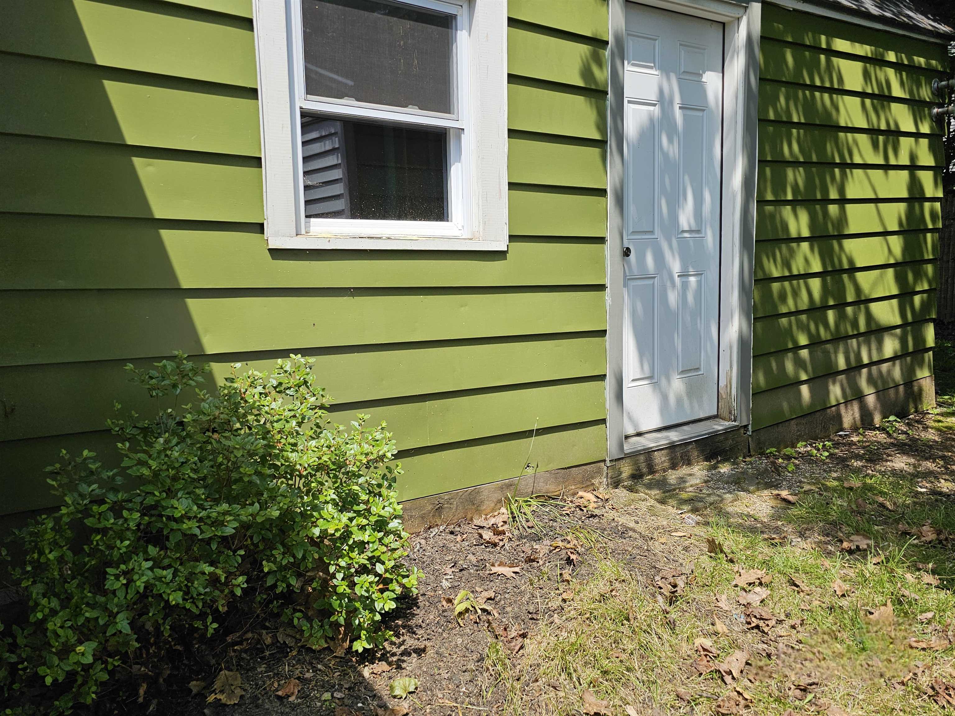 42 Upper Knight Street Keene, NH 03431 - Photo 25 of 32