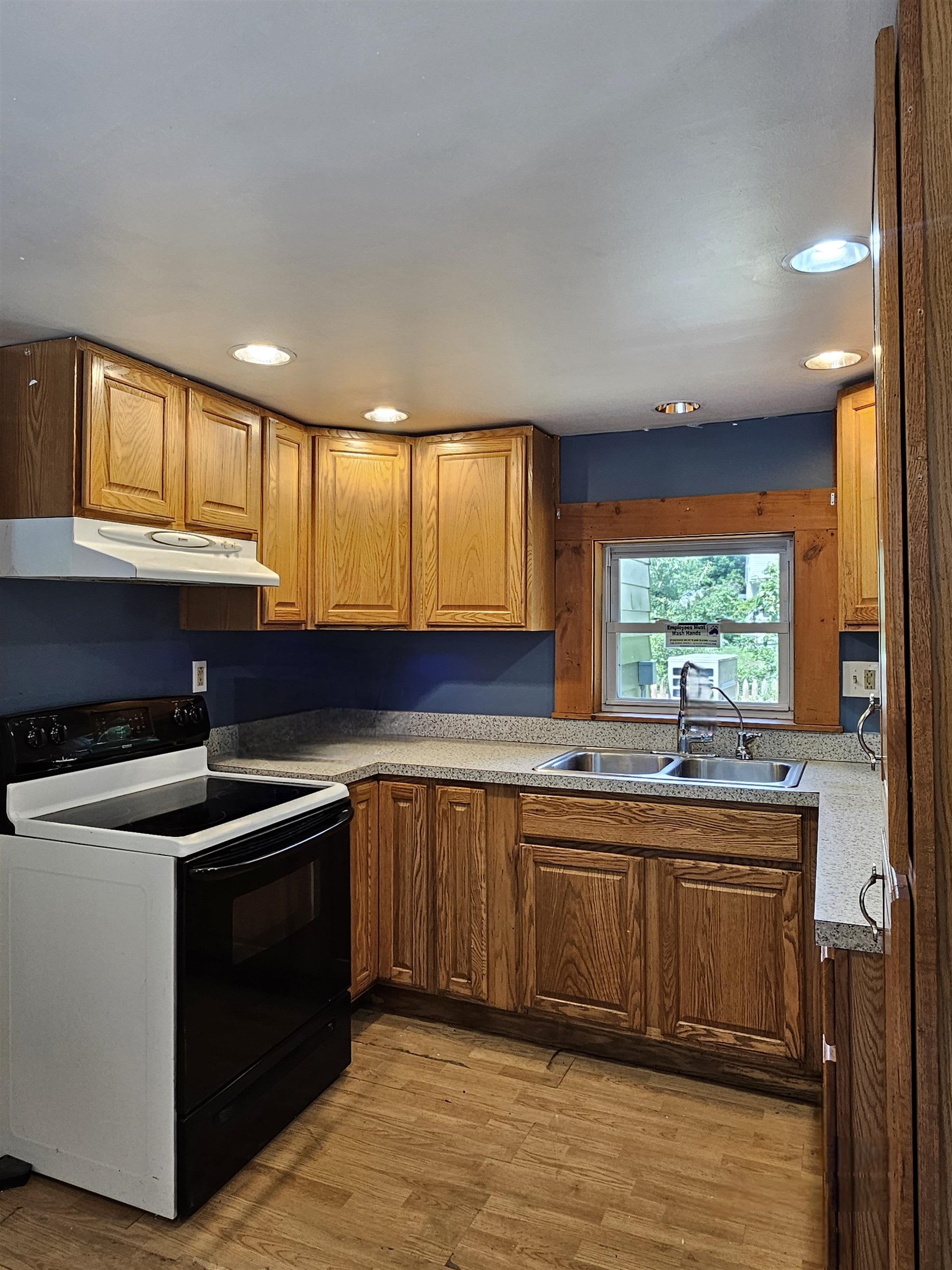 42 Upper Knight Street Keene, NH 03431 - Photo 7 of 32