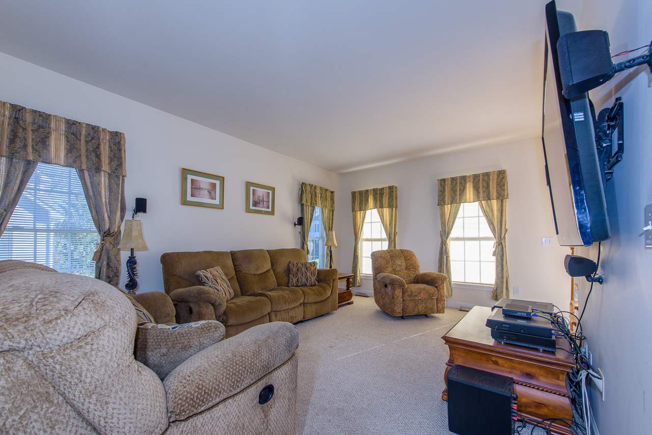 24 Eastgate Road, Unit 8052009 Derry, NH 03038 - Photo 8 of 29 Gallery Image 8