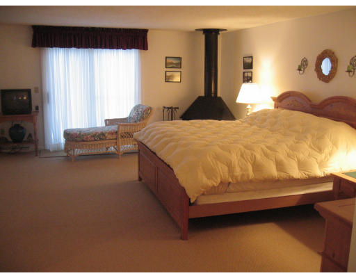 105 Village Post Road, Unit 105 Danvers, MA 01923 - Photo 6 of 10 Gallery Image 6