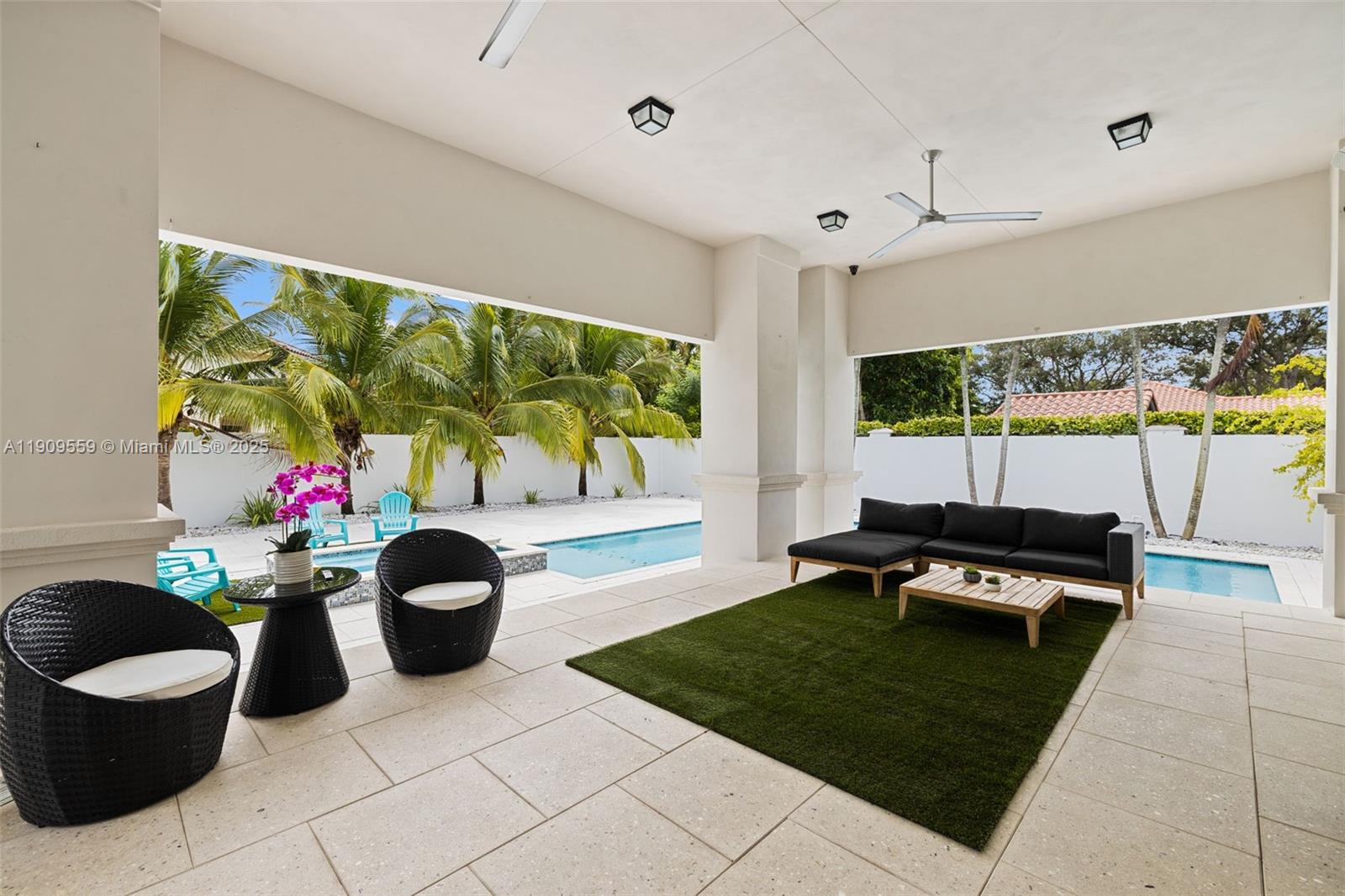 9580 Southwest 101st Terrace Miami, FL 33176 - Photo 22 of 88 a living room with furniture and a potted plant