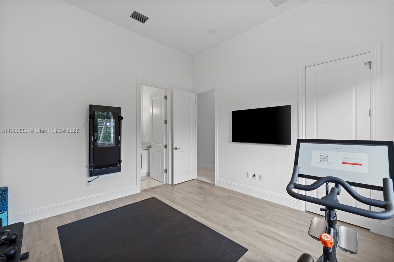 9580 Southwest 101st Terrace Miami, FL 33176 - Photo 36 of 88