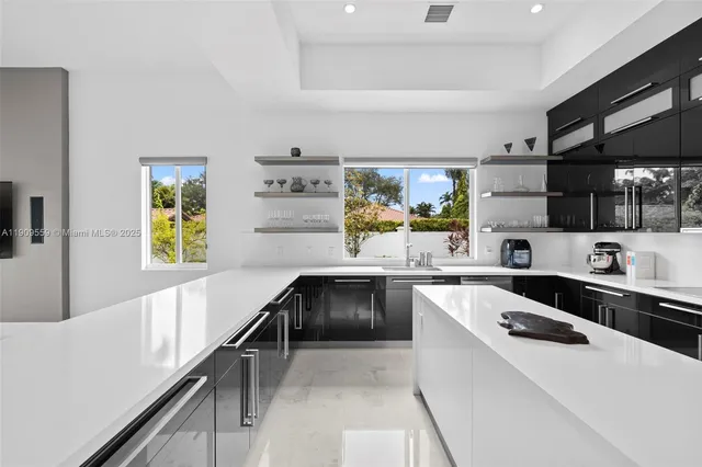 $17,000 | 9580 Southwest 101st Terrace, Miami, FL 33176