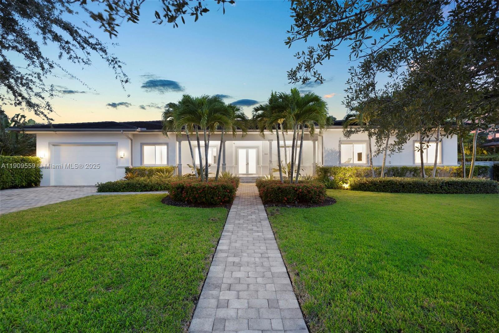 9580 Southwest 101st Terrace Miami, FL 33176 - Photo 7 of 88