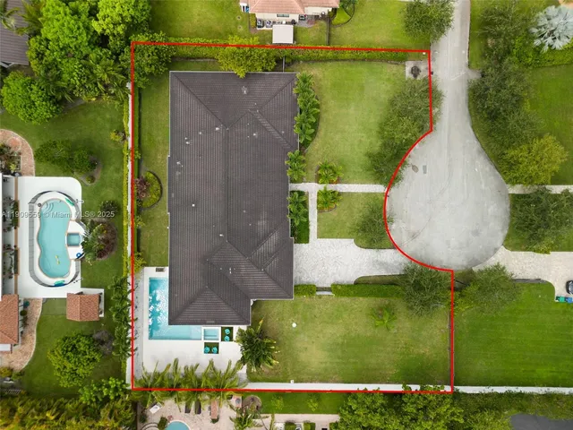 $17,000 | 9580 Southwest 101st Terrace, Miami, FL 33176