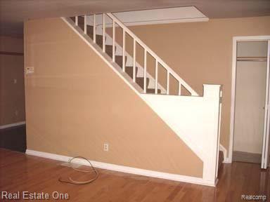 3431 Rush Lake Road Pinckney, MI 48169 - Photo 13 of 20 stairway