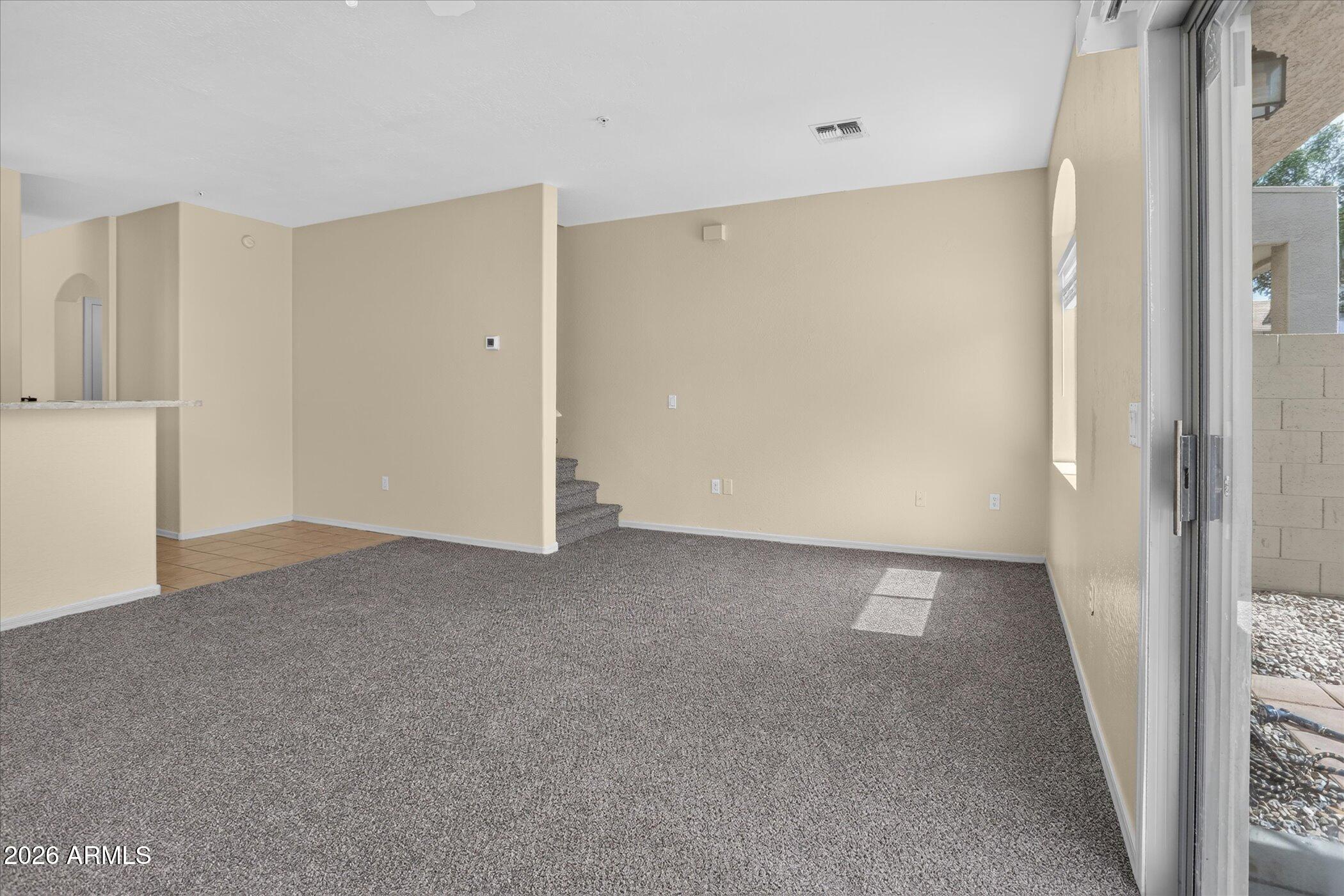 2150 East Bell Road, Unit 1090 Phoenix, AZ 85022 - Photo 9 of 39 06-2150-E-Bell-Rd-1090-Phoenix-WindowSti