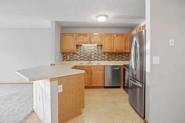 $199,900 | 16510 Tranquility Court, Unit 101, Prior Lake, MN 55372