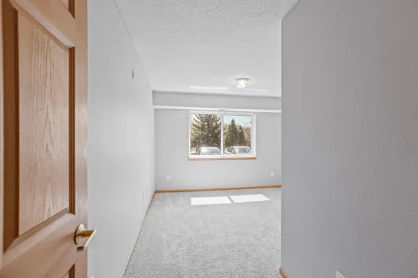 $199,900 | 16510 Tranquility Court, Unit 101, Prior Lake, MN 55372