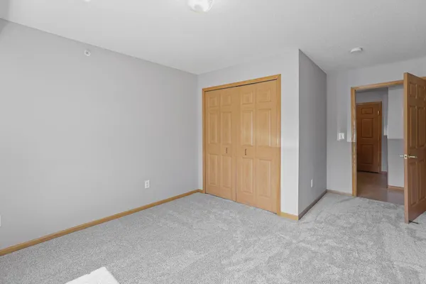 $199,900 | 16510 Tranquility Court, Unit 101, Prior Lake, MN 55372