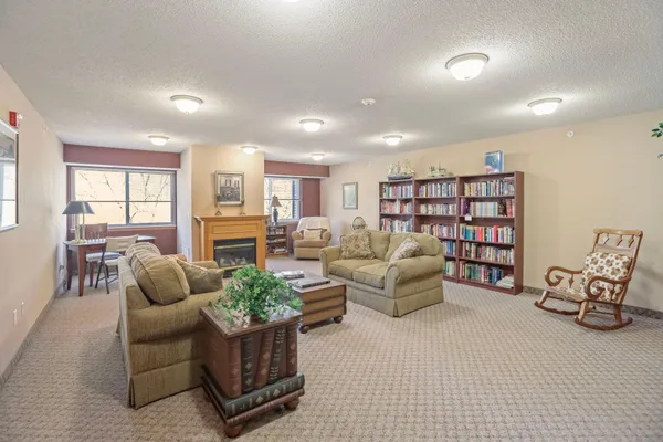 $199,900 | 16510 Tranquility Court, Unit 101, Prior Lake, MN 55372