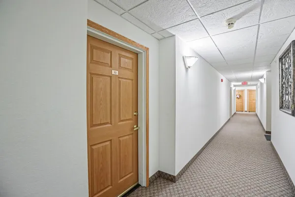 $199,900 | 16510 Tranquility Court, Unit 101, Prior Lake, MN 55372
