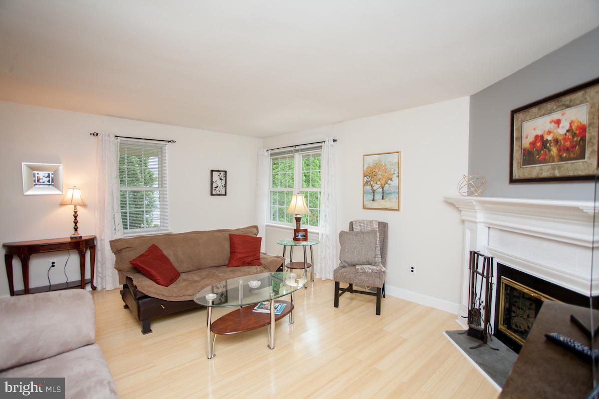 17 Stacey Drive Doylestown, PA 18901 - Photo 10 of 60