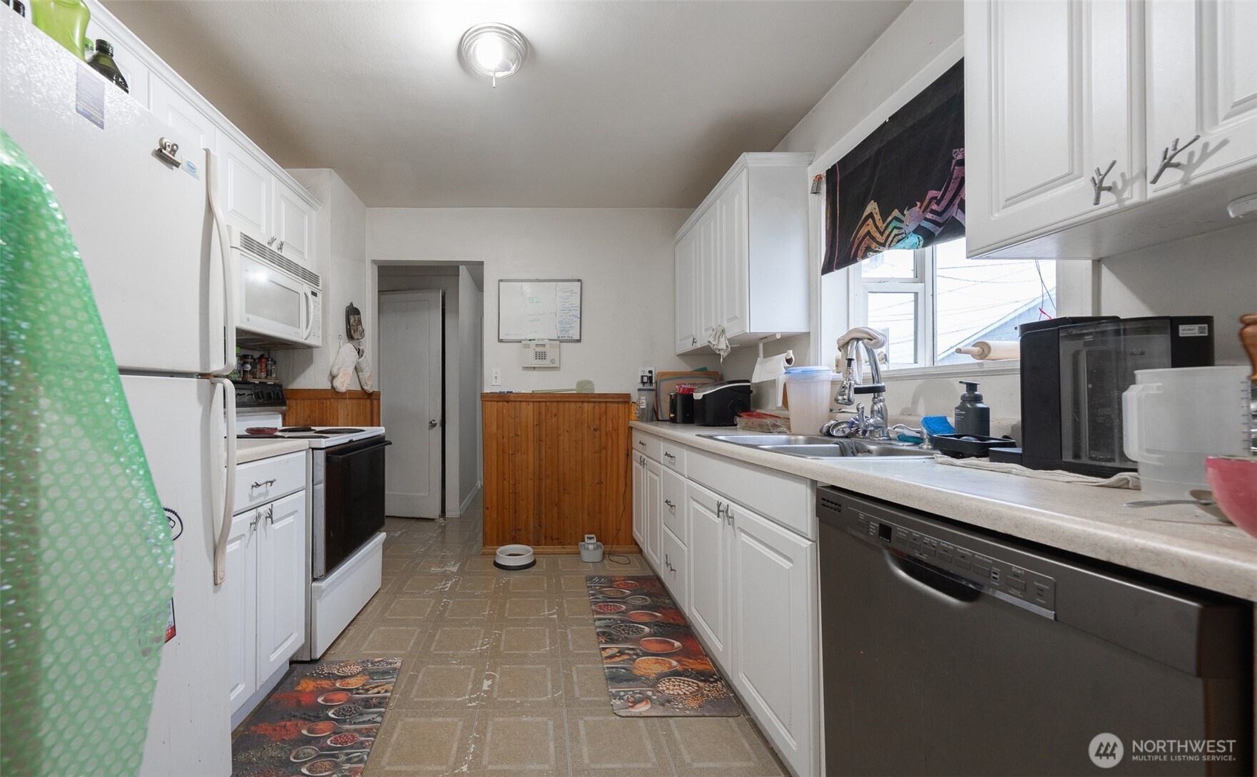 6028 South Fife Street Tacoma, WA 98409 - Photo 2 of 21