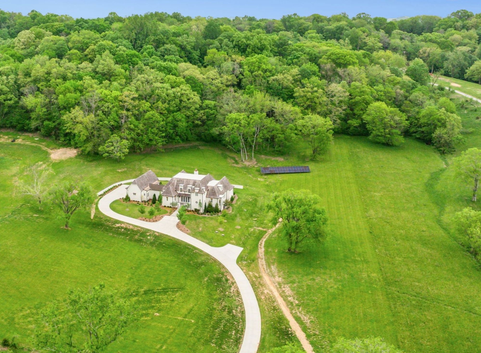 3514 Bailey Road Franklin, TN 37064 - Photo 3 of 72 Gallery Image 3