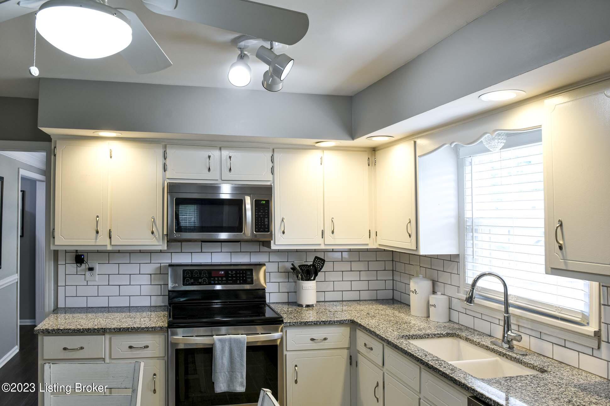 7208 Edcoe Road Louisville, KY 40228 - Photo 23 of 87 EdcoRd__0078