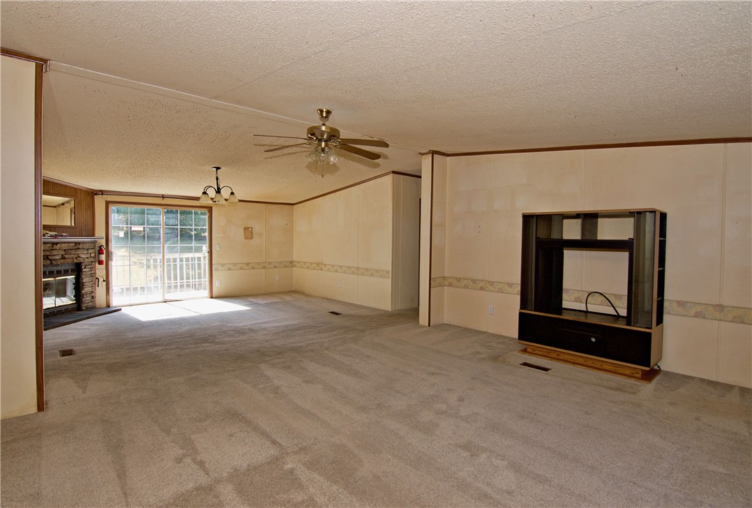167 Enon Church Road Easley, SC 29640 - Photo 4 of 26