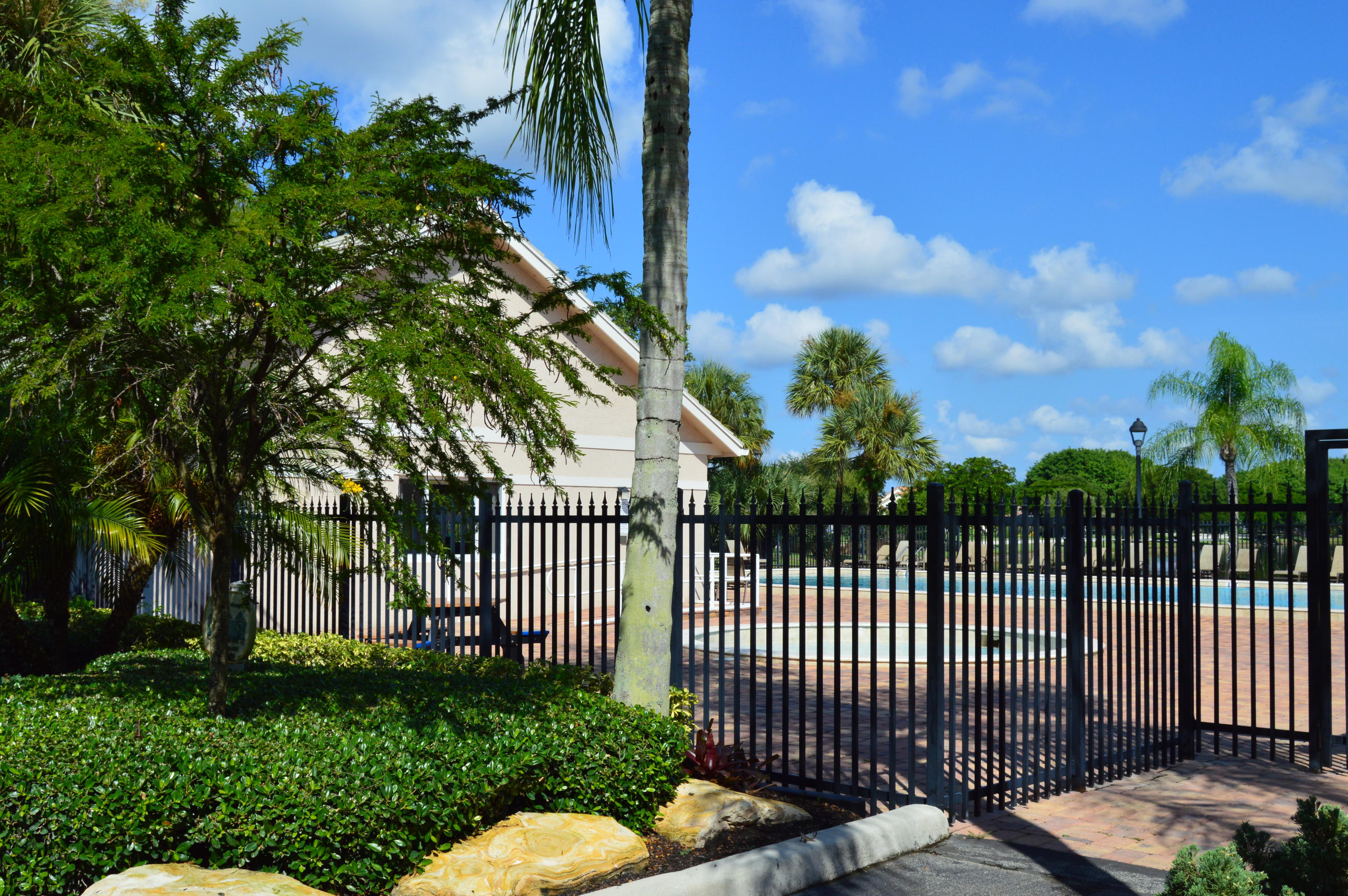10405 Islander Drive Boca Raton, FL 33498 - Photo 24 of 29 10405 Islander- Patricio (32)