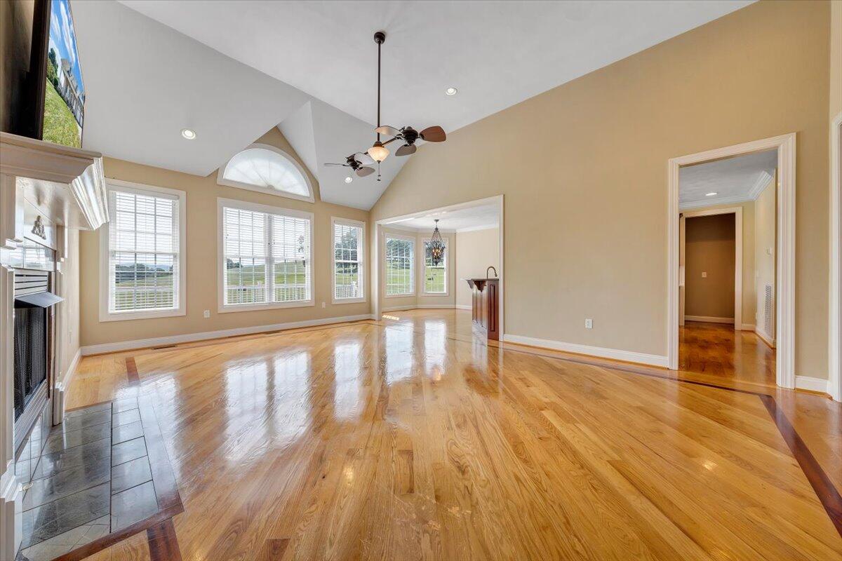 29 Sowder Farm Road Troutville, VA 24175 - Photo 12 of 53 12-MIB08200