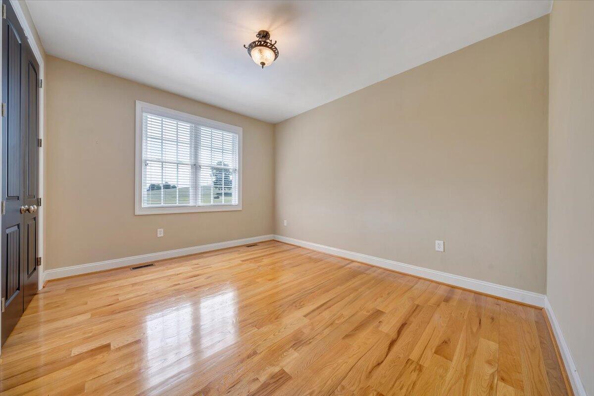 29 Sowder Farm Road Troutville, VA 24175 - Photo 33 of 53 34-MIB08161