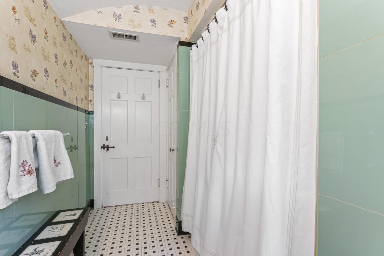 11939 Marne Road Newark, OH 43055 - Photo 40 of 66 Marne Rd full bath