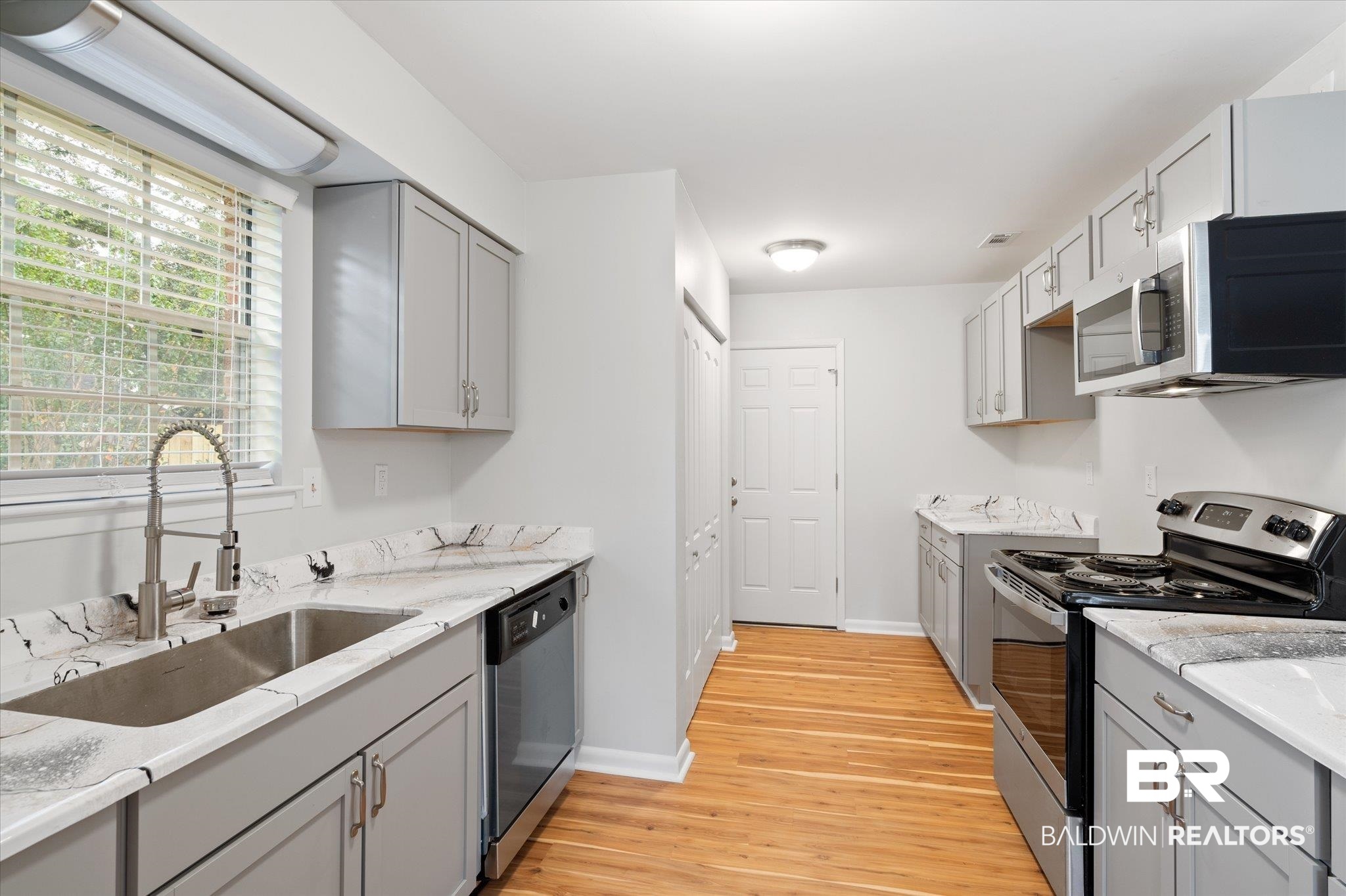 3941 Higgins Road Mobile, AL 36619 - Photo 9 of 21