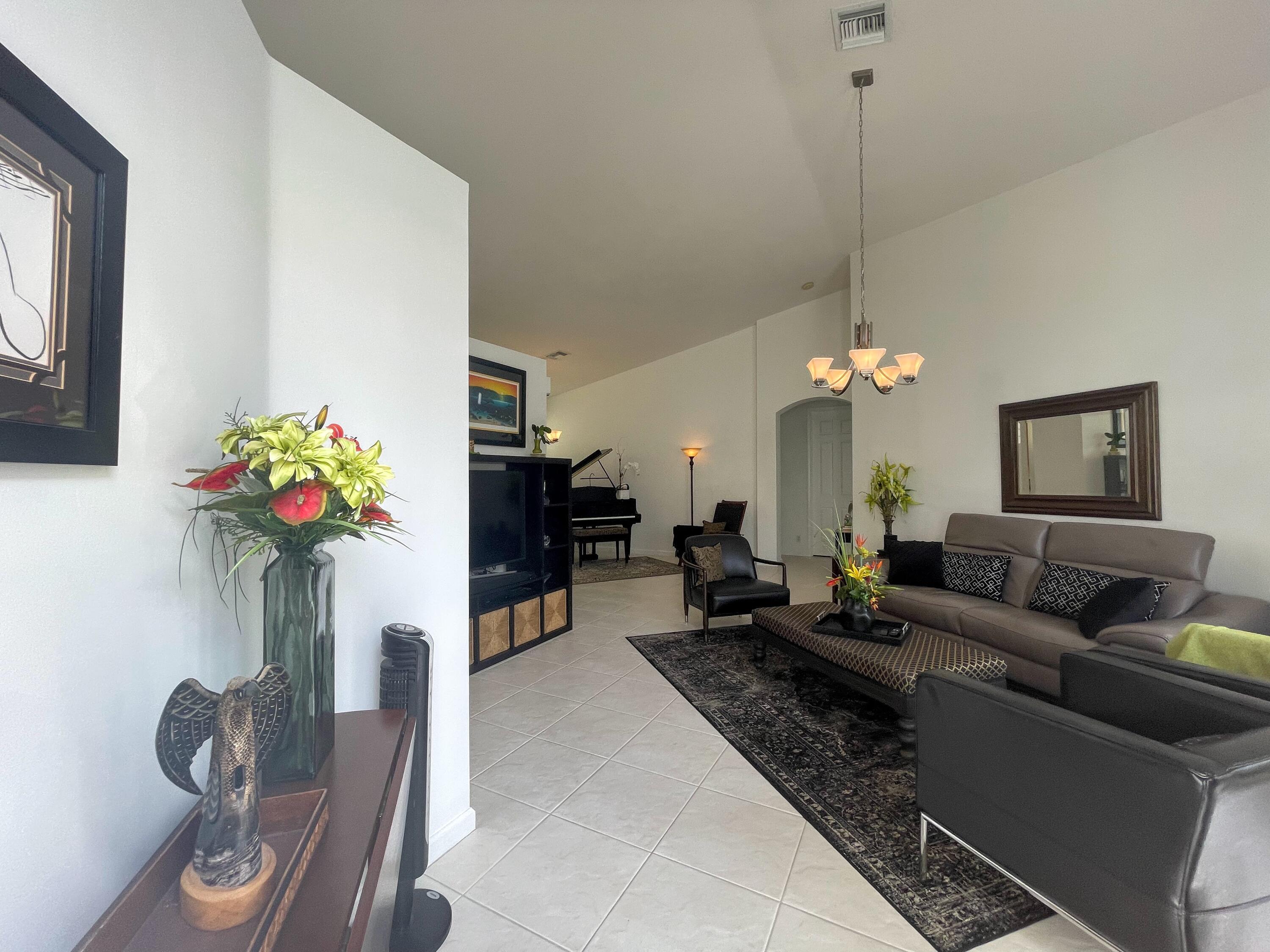 7060 Northwest Turtle Walk Boca Raton, FL 33487 - Photo 16 of 51 LIVING ROOM