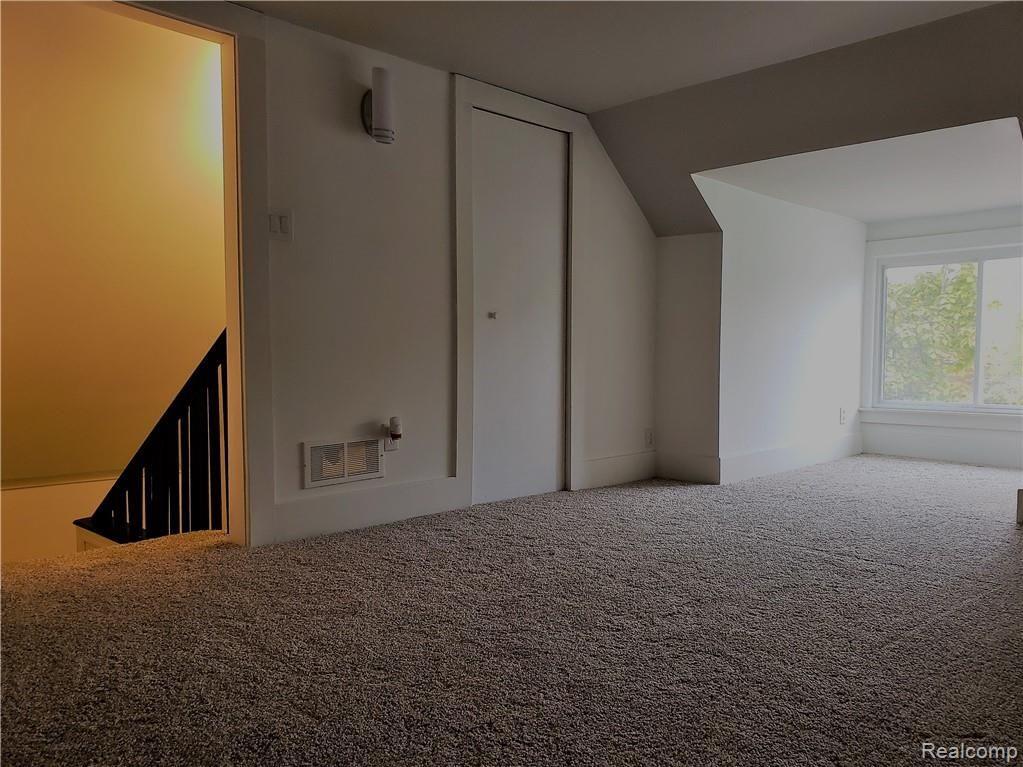 16022 Allen Road Taylor, MI 48180 - Photo 29 of 42 THIRD FLOOR LOFT STYLE BEDROOM