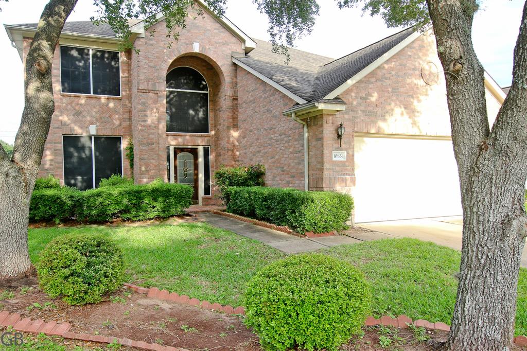 10831 Fletcher Bridge Lane, Sugar Land, TX 77498 Compass