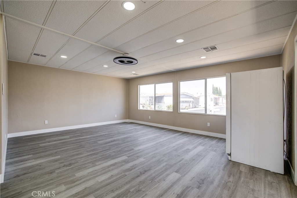 3700 Buchanan Street, Unit 58 Corona, CA 92503 - Photo 11 of 37