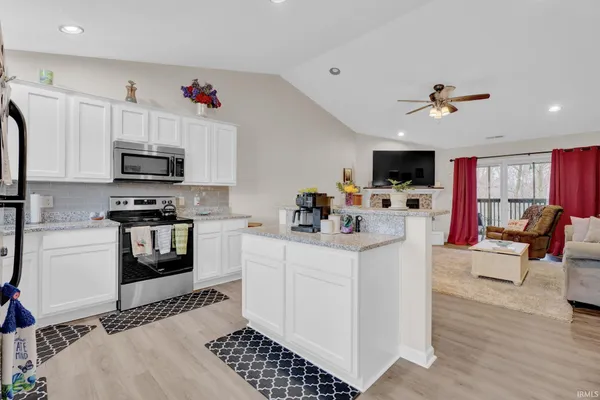 $219,000 | 9636 South Bay Pointe Drive, Bloomington, IN 47401