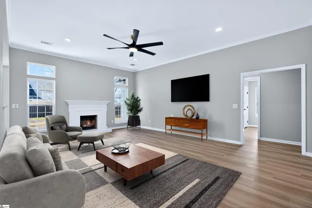 $437,000 | 7 Willow Oak Court, Simpsonville, SC 29681