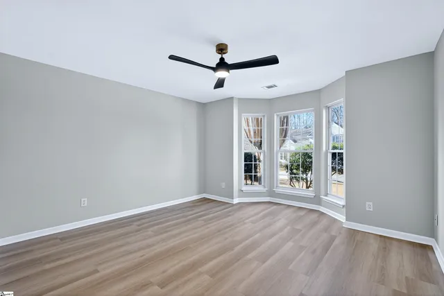 $437,000 | 7 Willow Oak Court, Simpsonville, SC 29681