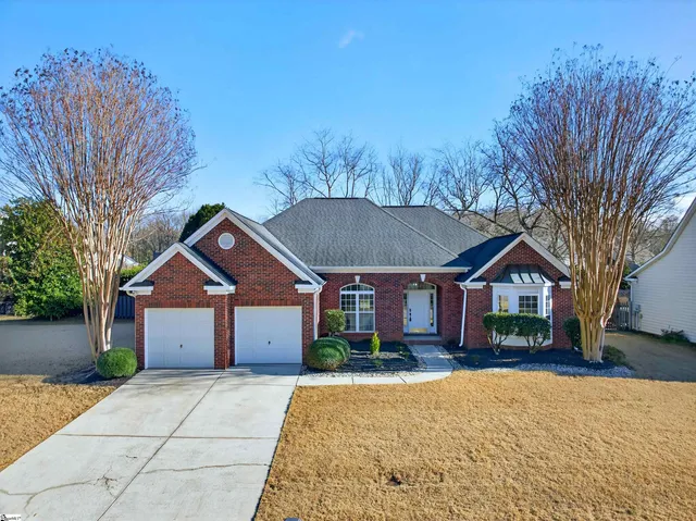 $437,000 | 7 Willow Oak Court, Simpsonville, SC 29681