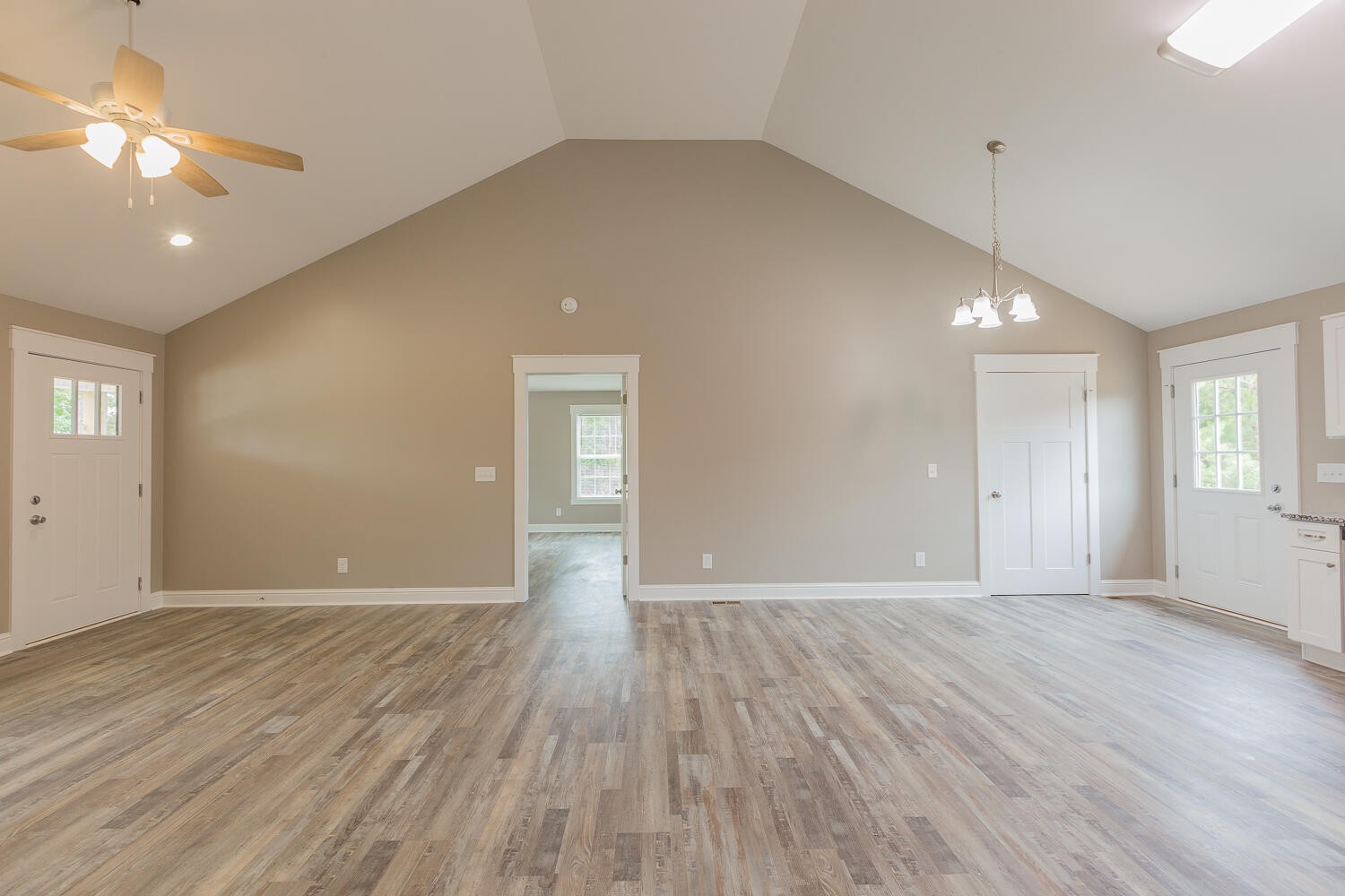 8235 Highway 2 Dalton, GA 30721 - Photo 13 of 27 Gallery Image 13