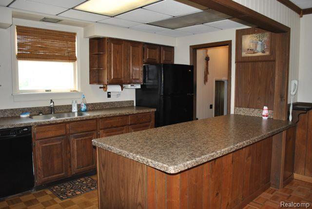 6649 Far Road Dundee, MI 48131 - Photo 2 of 21 DSC_0303.jpg