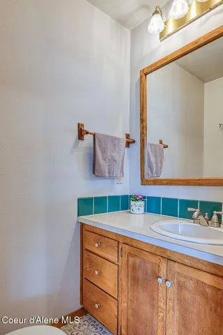 $999,900 | 415 Shale Road, Priest River, ID 83856