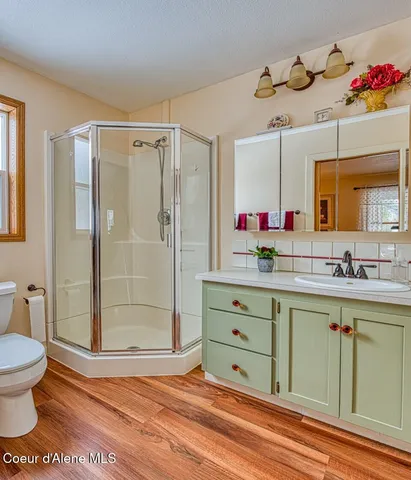 $999,900 | 415 Shale Road, Priest River, ID 83856