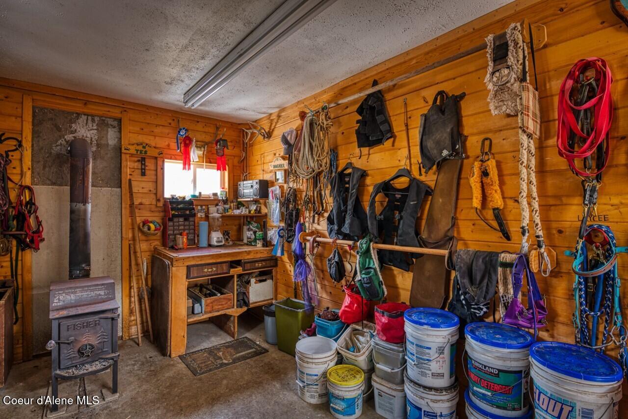 415 Shale Road Priest River, ID 83856 - Photo 35 of 58 Tack Room