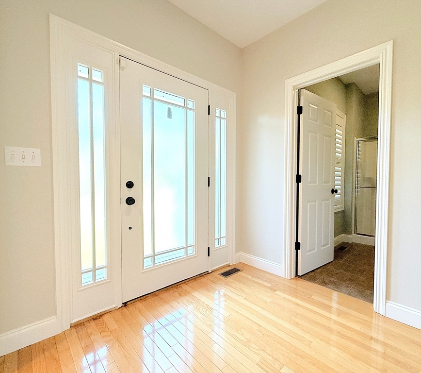 53 Ridge Road Wrentham, MA 02093 - Photo 7 of 42