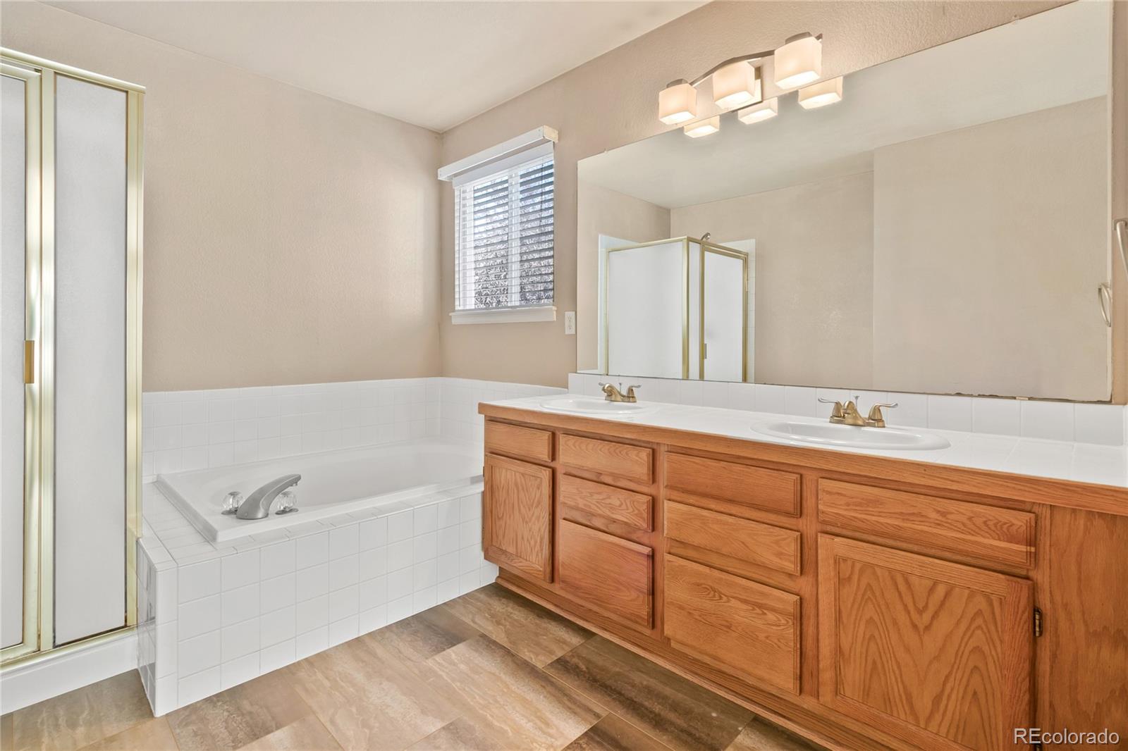 9753 Bucknell Way Highlands Ranch, CO 80129 - Photo 14 of 25 Gallery Image 14