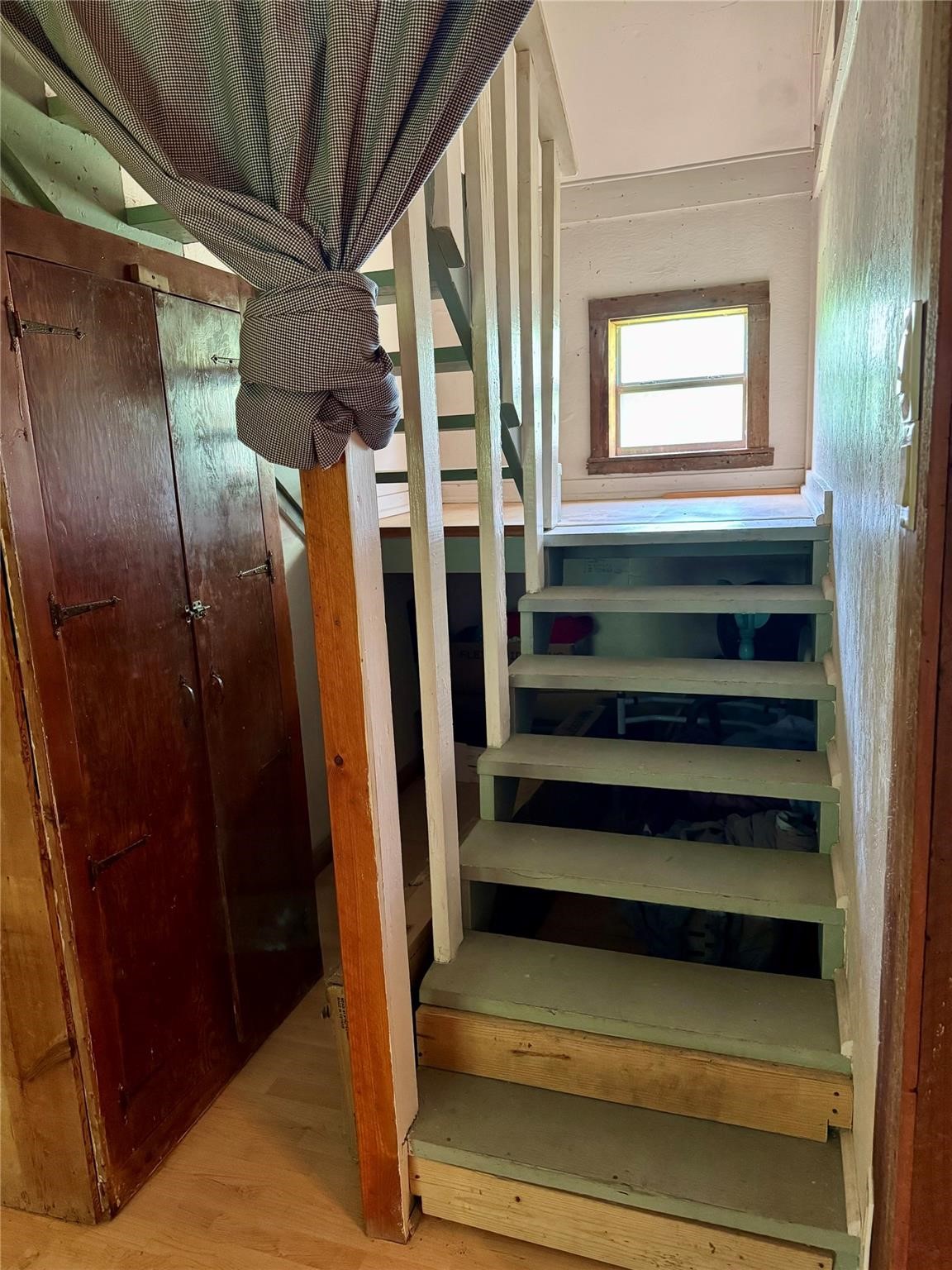 385 Ole Long Pull Road Livingston, TX 77351 - Photo 9 of 12 a view of closet