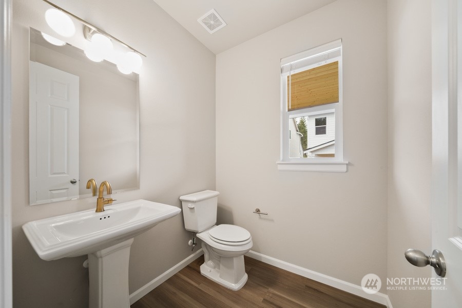 6350 Windlass Avenue Southeast, Unit 21 Port Orchard, WA 98367 - Photo 11 of 22 Gallery Image 11