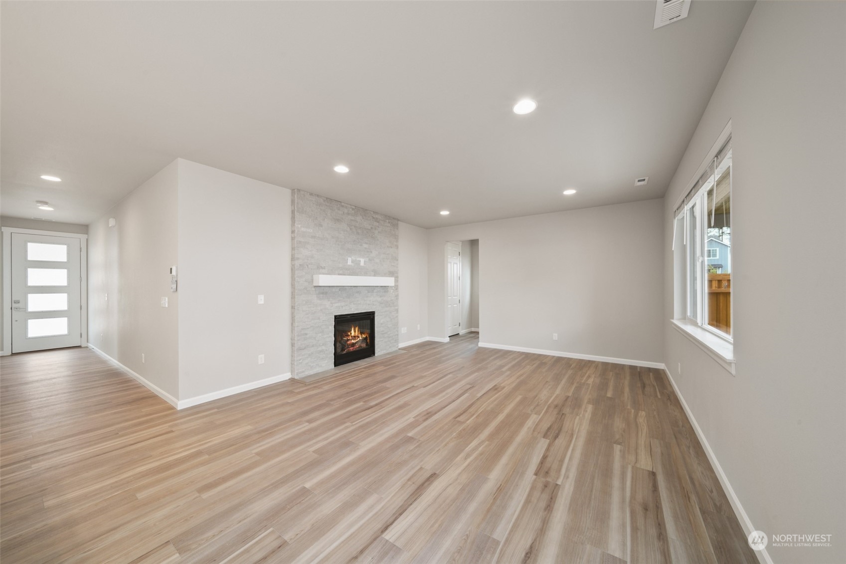6350 Windlass Avenue Southeast, Unit 21 Port Orchard, WA 98367 - Photo 9 of 22 Gallery Image 9