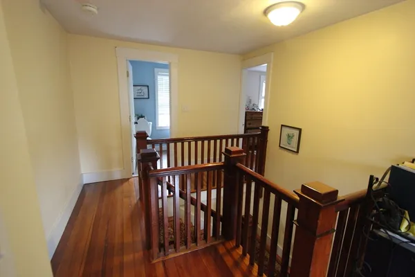 $2,700 | 41 South Street, Franklin, MA 02038