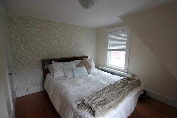 $2,700 | 41 South Street, Franklin, MA 02038