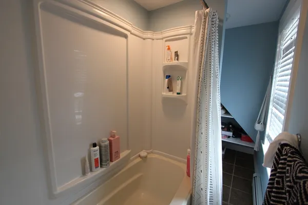 $2,700 | 41 South Street, Franklin, MA 02038