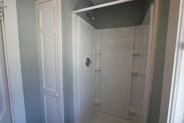 $2,700 | 41 South Street, Franklin, MA 02038