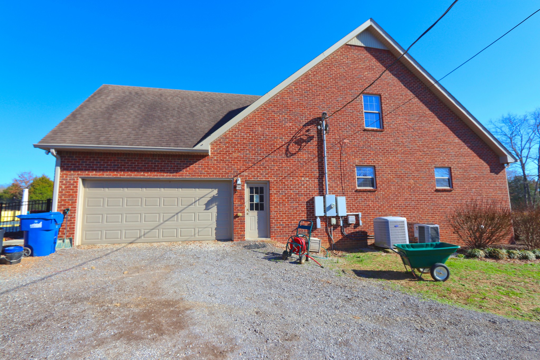 621 Hamilton Chambers Road Lebanon, TN 37087 - Photo 30 of 37 a front view of a house with garden