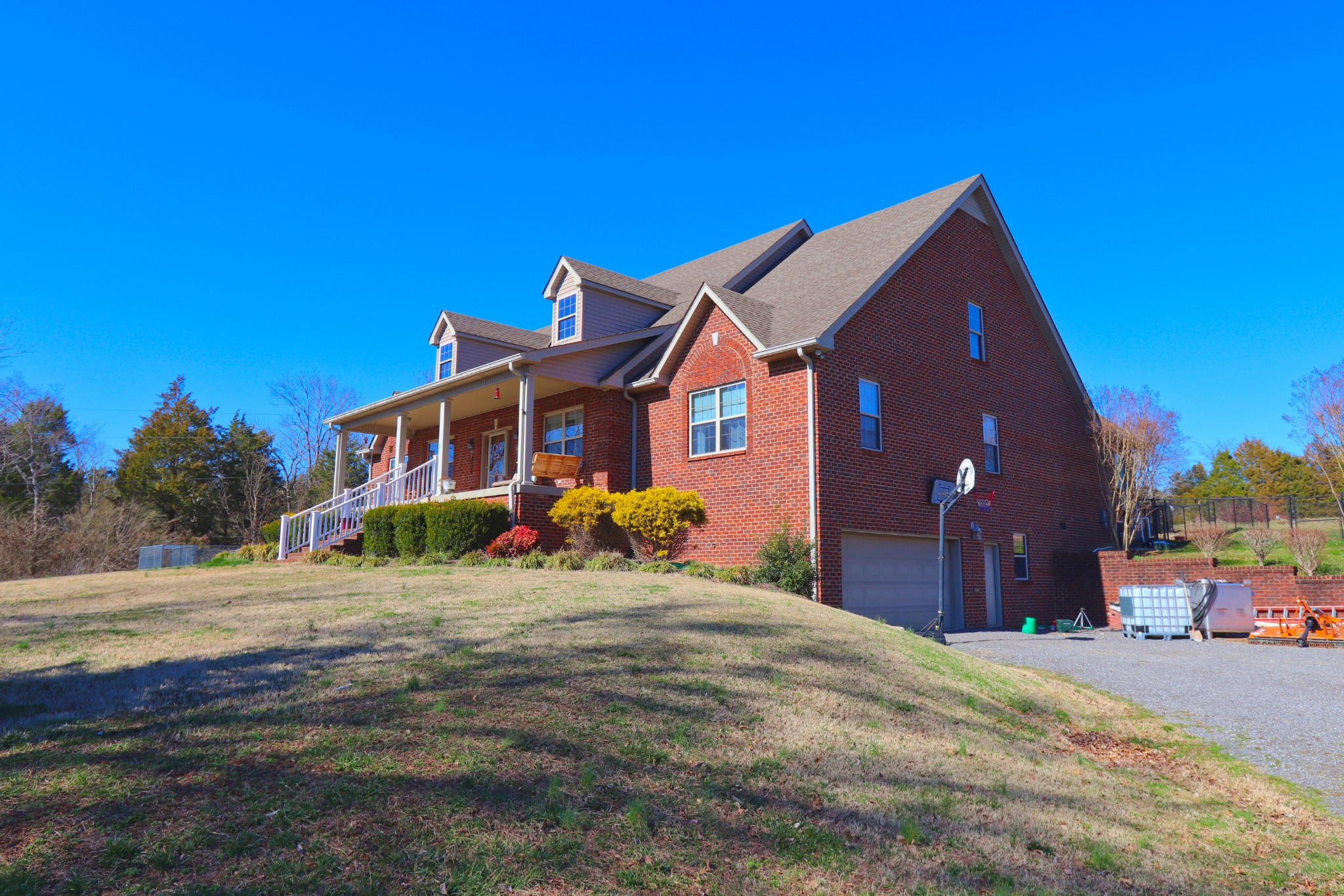 621 Hamilton Chambers Road Lebanon, TN 37087 - Photo 36 of 37 a front view of a house with a yard